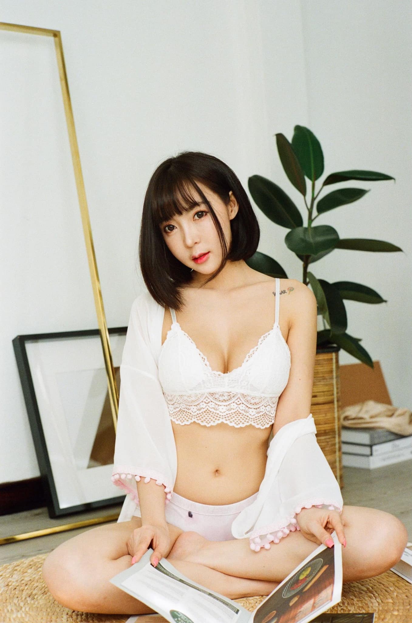 น้องน้ำตาล ปรียาภรณ์ นางแบบ สาวสวยตัวเล็กผมสั่น เนินนมสวย สุดเอ็กซ์ 32