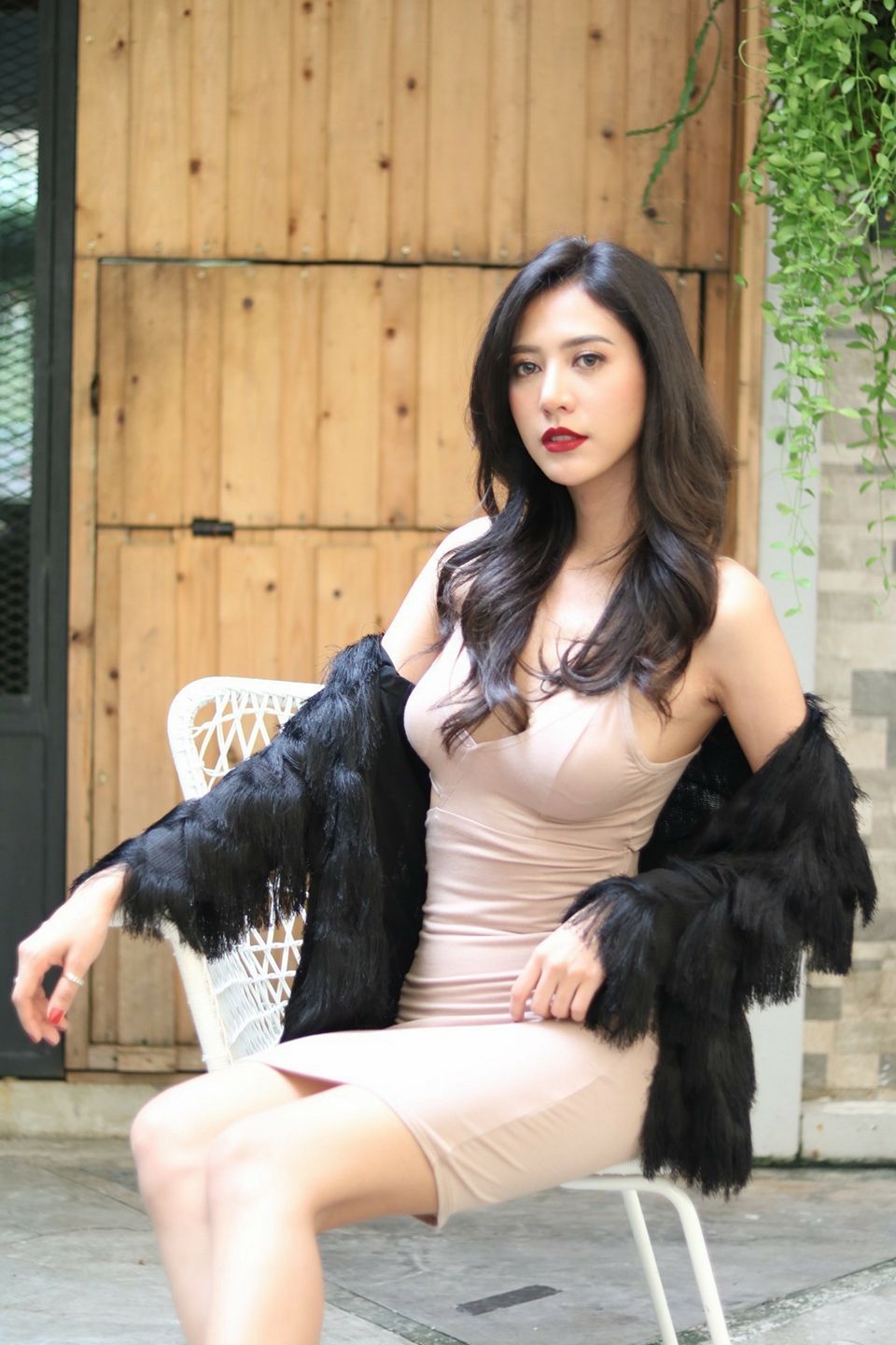 น้ำหวาน เดอะเฟส ดารา นางแบบ สาว หน้าสวย หุ่นเป๊ะ ขาวเนียน ทุกมุม 4