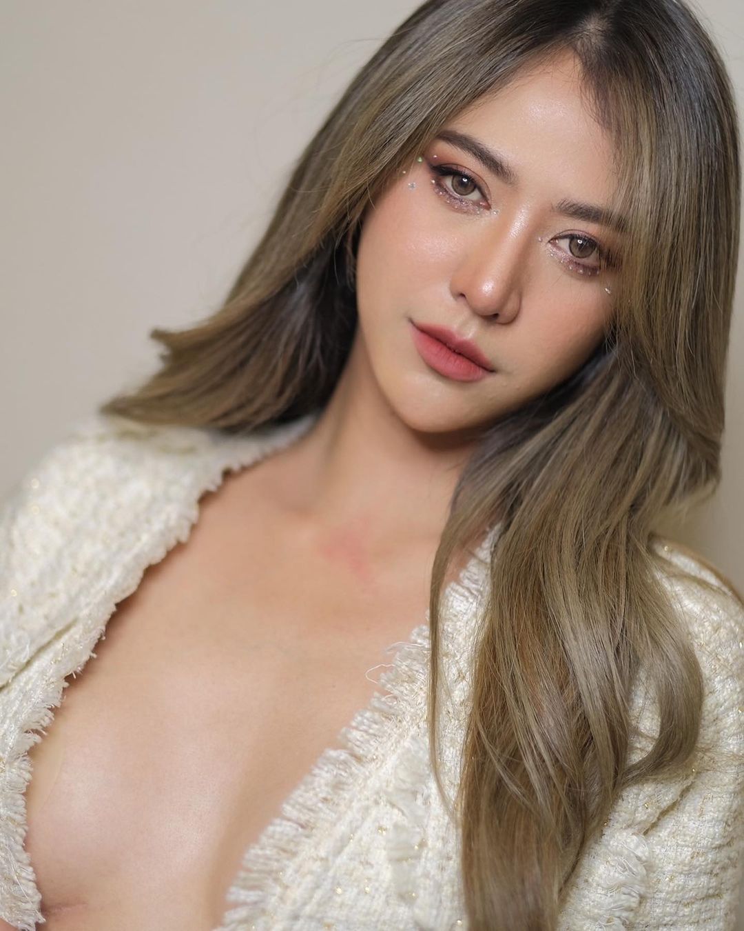 น้ำหวาน เดอะเฟส ดารา นางแบบ สาว หน้าสวย หุ่นเป๊ะ ขาวเนียน ทุกมุม 53