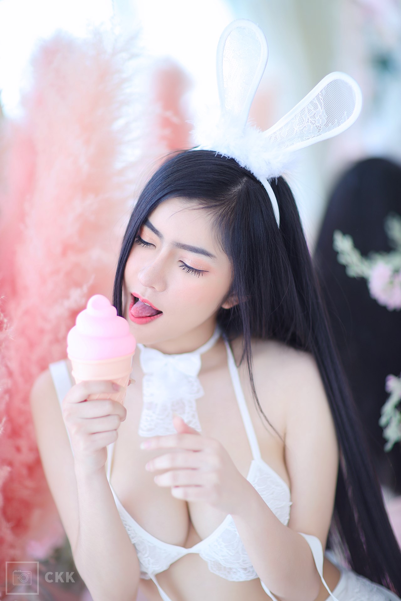 น้องยีนส์ ธิติยา นางแบบ เน็ตไอดอล สาวสวยรวยเสน่ห์ หุ่นแจ่มๆ แซ่บๆ 4
