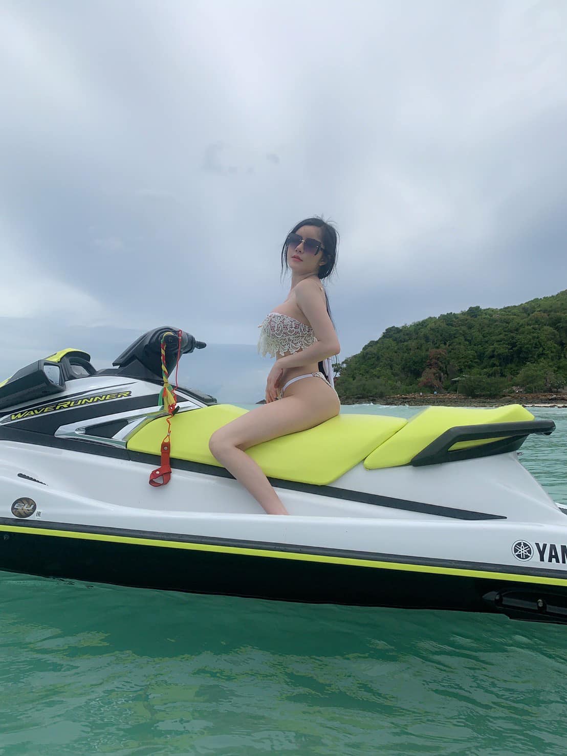 น้องยีนส์ ธิติยา นางแบบ เน็ตไอดอล สาวสวยรวยเสน่ห์ หุ่นแจ่มๆ แซ่บๆ 40