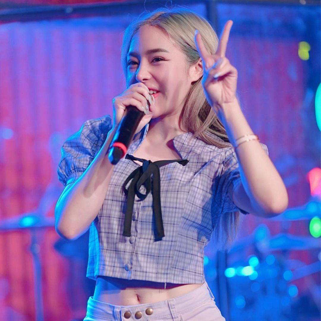 กัสจัง จีร่าร์ เน็ตไอดอล สาวสวย ดีกรีนักแสดงระดับฮอลลีวูด สุดฮอต 36