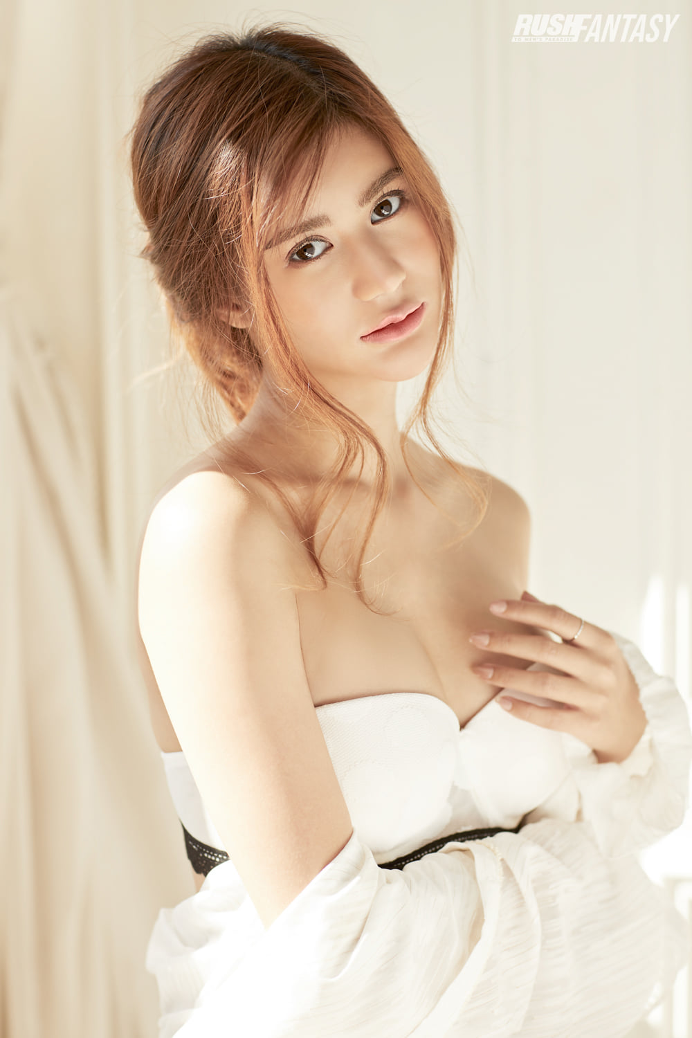 ป๊อปคอน ญาณิศา สาวสวยตาหวานเซ็กซี่ ขยี้ใจ บนแพลตฟอร์ม OnlyFans 8