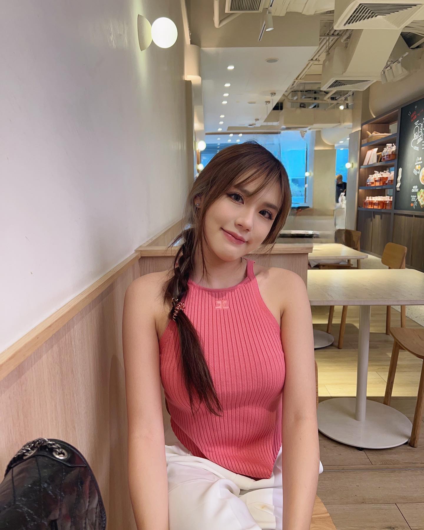 เปิดวาร์ป แทน ธนัชชา นักแสดงสาวสวย น้องใหม่ของวงการบันเทิง 6