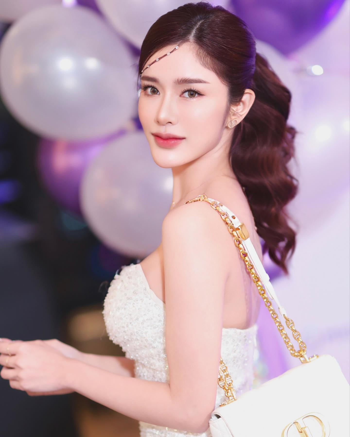 แอลตูน อภัสนันท์ งานดี ความสามารถเด่น หุ่นเป๊ะ ทั้งสวยน่ารักน่าเอ็นดู 18