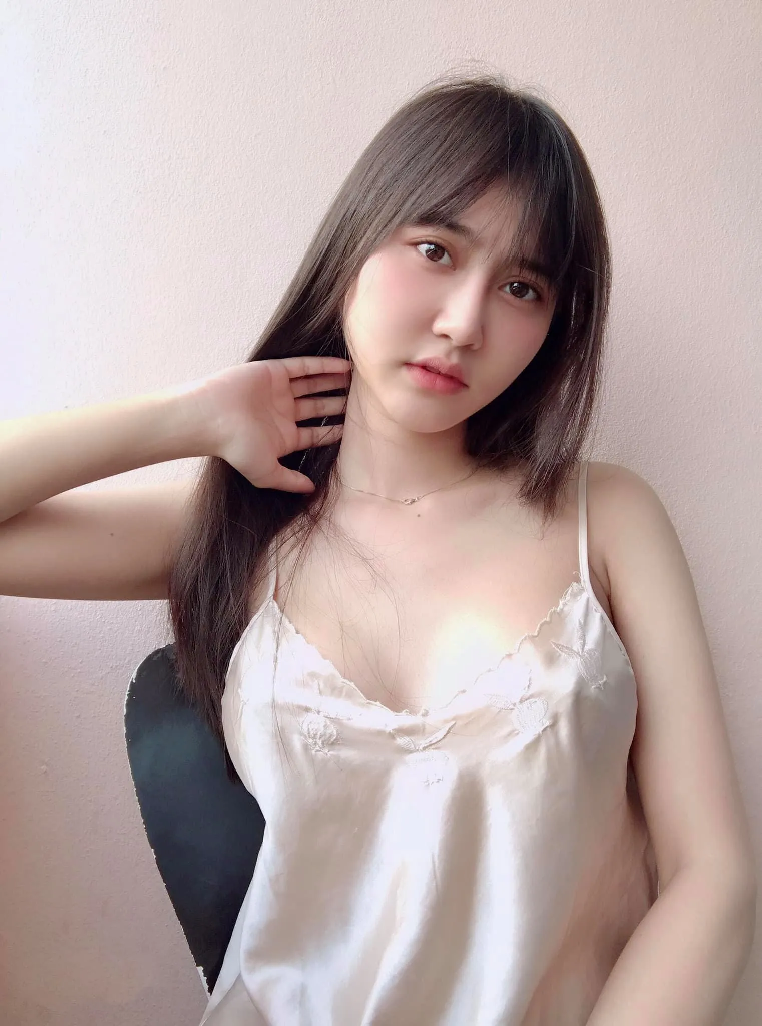 เฟิร์น ชลลดา สาวหน้าม้า อกใหญ่สะท้าน ผลงานเด่นเว่อร์ บน onlyfans 3