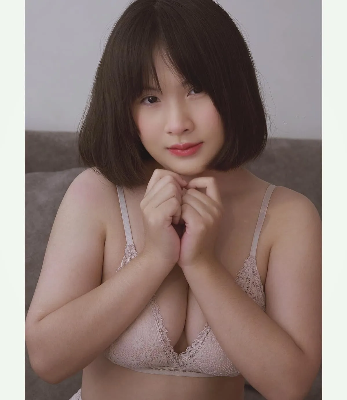 น้อง นุ่น สาวแว่น ตัวเล็ก ขวัญใจ BIGO LIVE ดาวดวงใหม่ Onlyfans 5