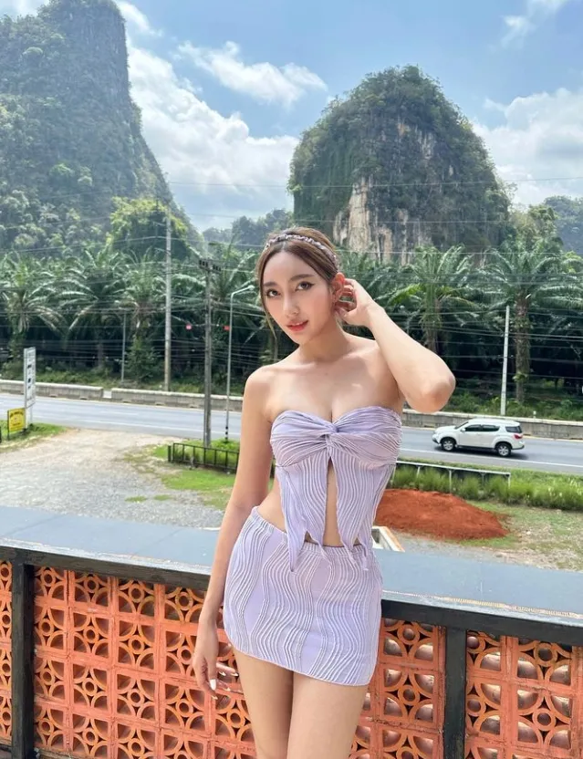 พั้น ณัฐธิดา พริตตี้ MC