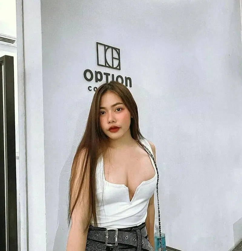 Pampeakkk พีค วาร์ป สาวสวย หุ่นแซ่บ Onlyfans ผลงานโดนเด่น 18+ 30