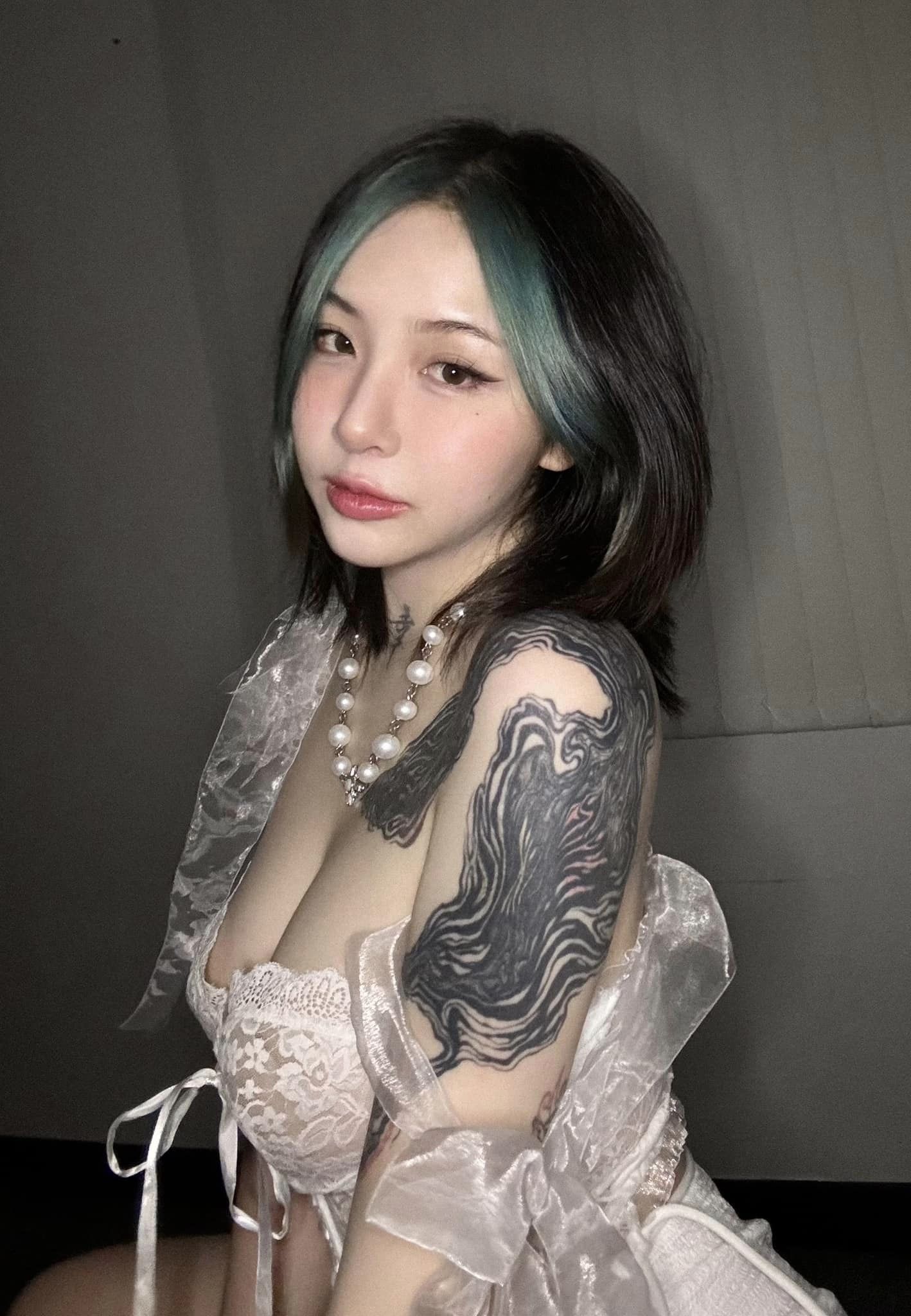 ซายา Xaya Bolin สาวสวยไซส์มินิ สุดเร้าใจ ความแซ่บ พุ่งกระฉูดทุกโพสต์ 11