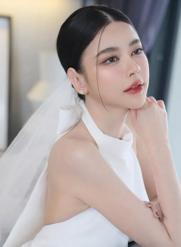 ปุยฝ้าย อมลรดา สาวผู้เสียหายใน โหนกระแส ทำเอาหนุ่มๆ ละลายเป็นแถว 21
