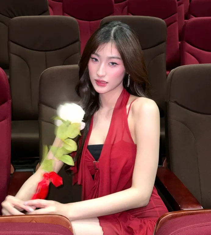 พีค BNK48 มาเปิดวาร์ป ความน่ารัก สดใส พร้อมผลงาน น่ารับชม มากมาย 18